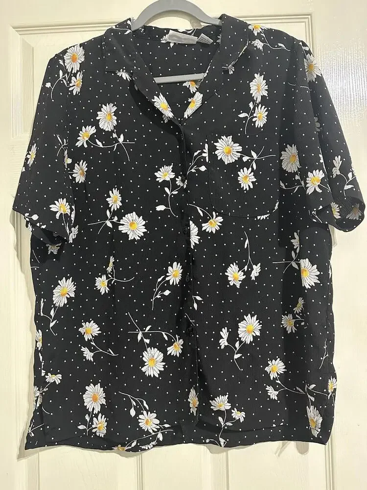 Alfred Dunner Short Sleeve Button Up Black White Floral Polka Dot Blouse SZ 16 - Picture 1 of 8